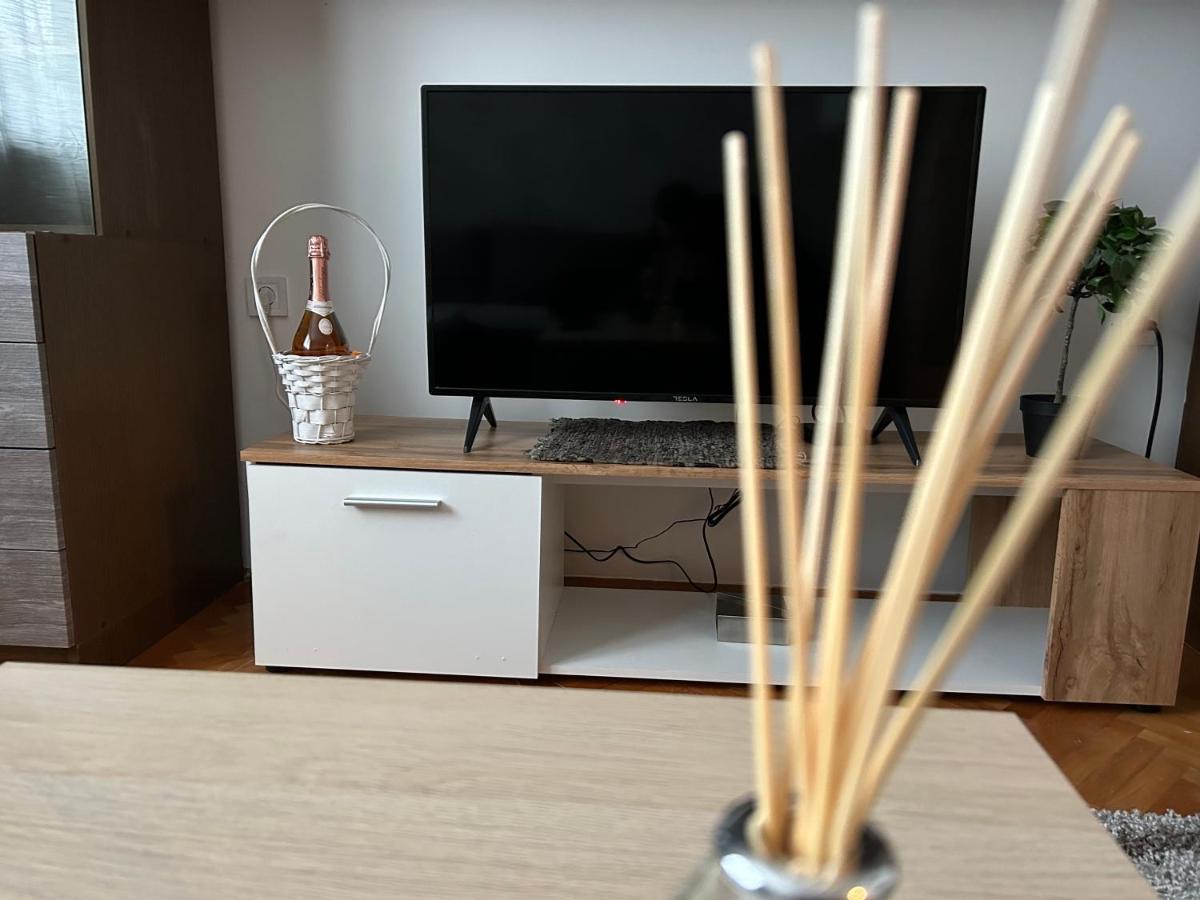Bgd Apartman Dusanovac Bagian luar foto